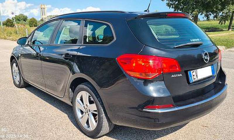 Opel Astra 1.7 Cdti ...