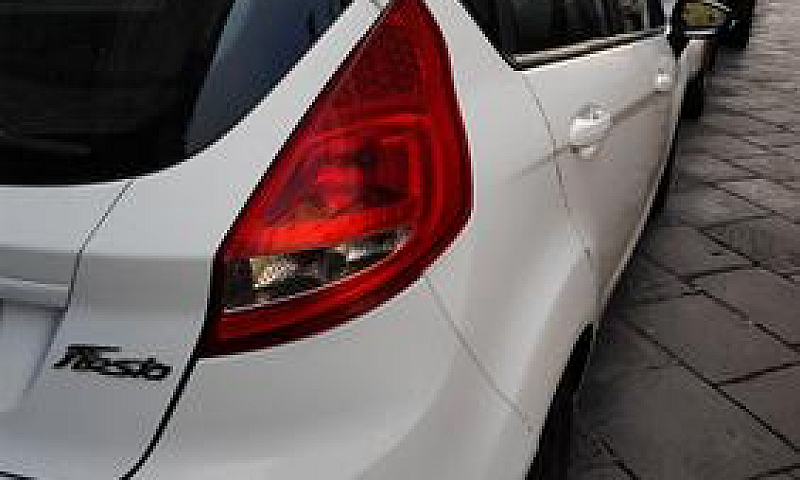 Ford Fiesta 1.4 Benz...