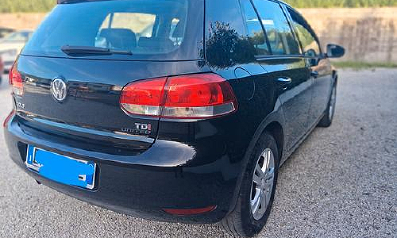 Volkswagen Golf Busi...