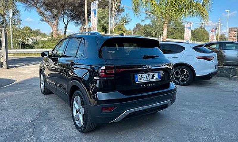 Volkswagen T-Cross C...