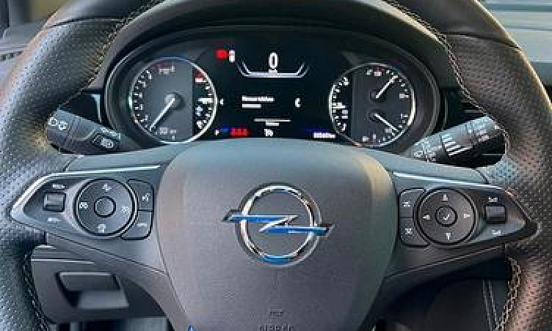 Opel Astra 1.4 Turbo...