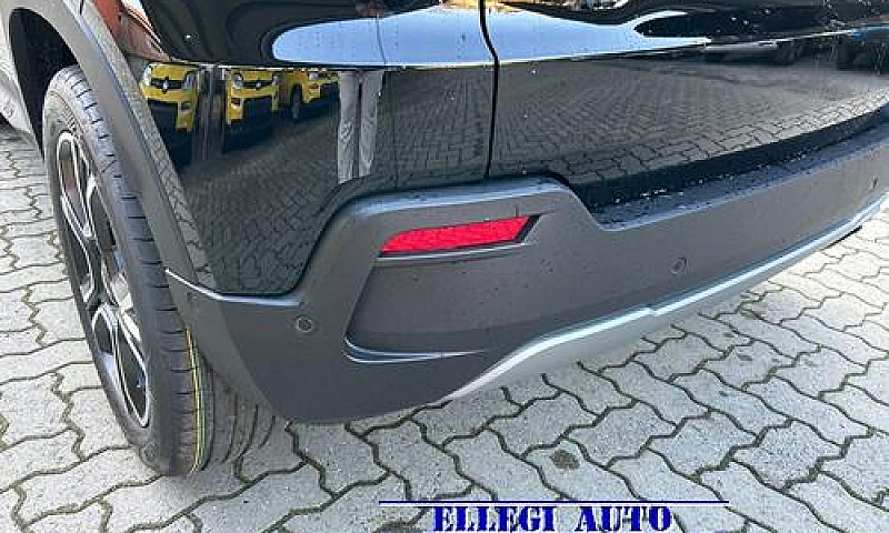 Jeep Avenger Promo F...
