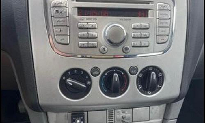 Ford Focus 1.6 Cc Gp...