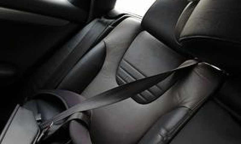 Audi A4 3ª Serie - 2...