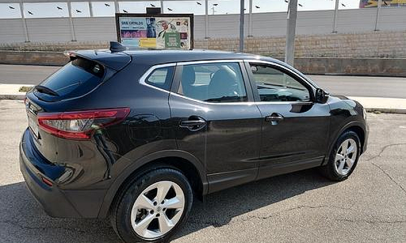 Nissan Qashqai 1.5 D...