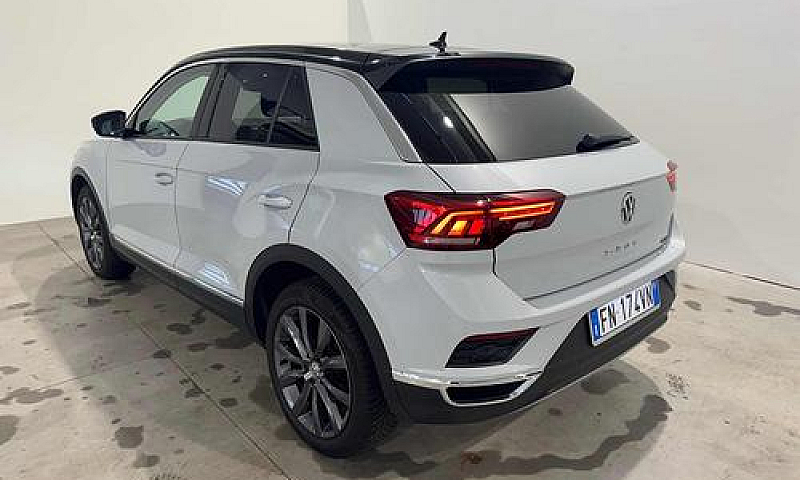 Volkswagen T-Roc 2.0...
