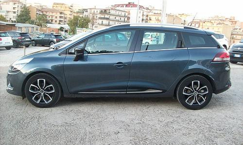 Renault Clio Sw. 1.5...