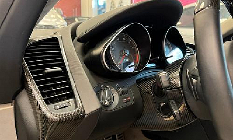 Audi R8 4.2 V8 Fsi Q...