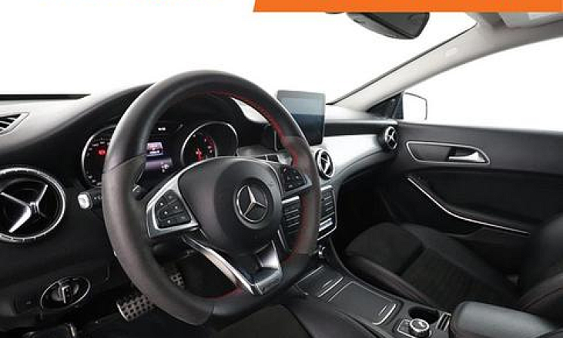 Mercedes-Benz Cla 20...