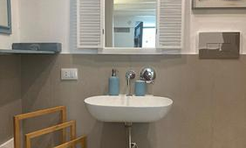 Celso Pied-A-Terre R...