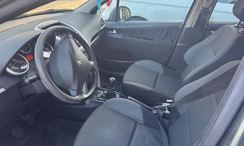 Peugeot 207 1.6 8V H...