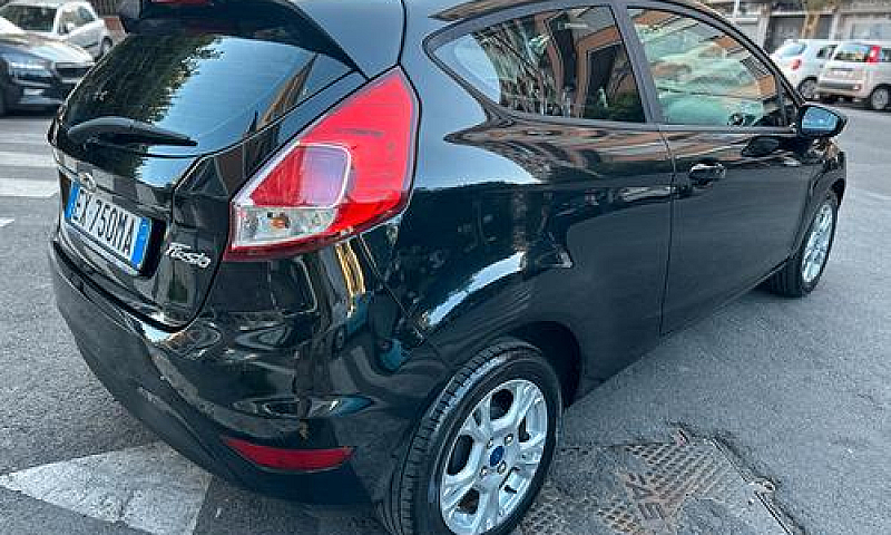 Ford Fiesta 1.4 97Cv...