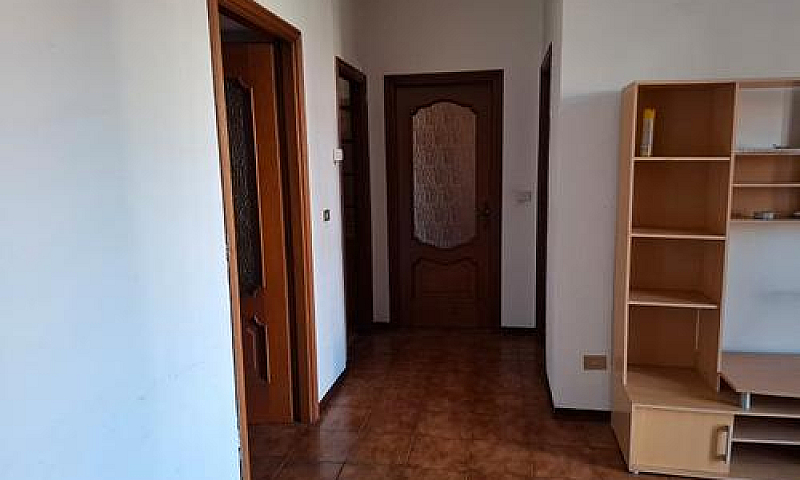 Appartamento In Ales...