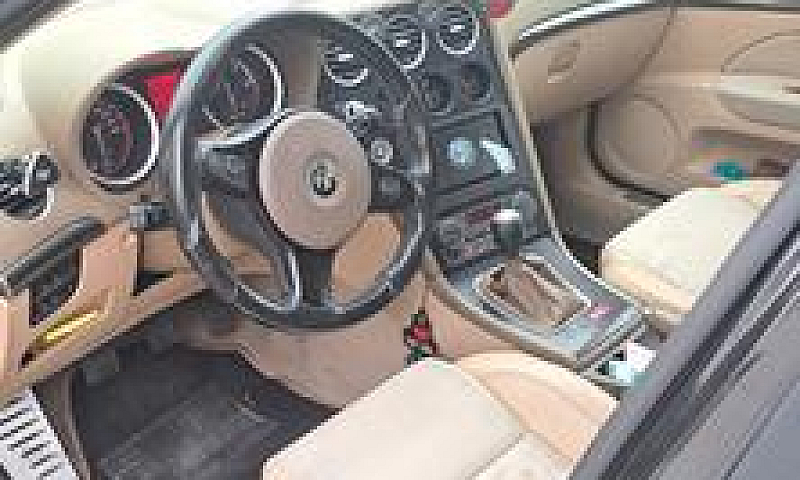 Alfa Romeo 159...