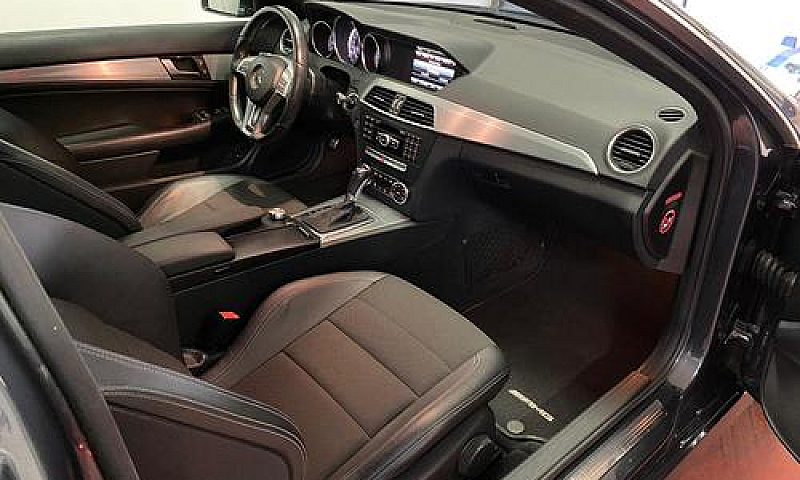 Mercedes C220 Amg...