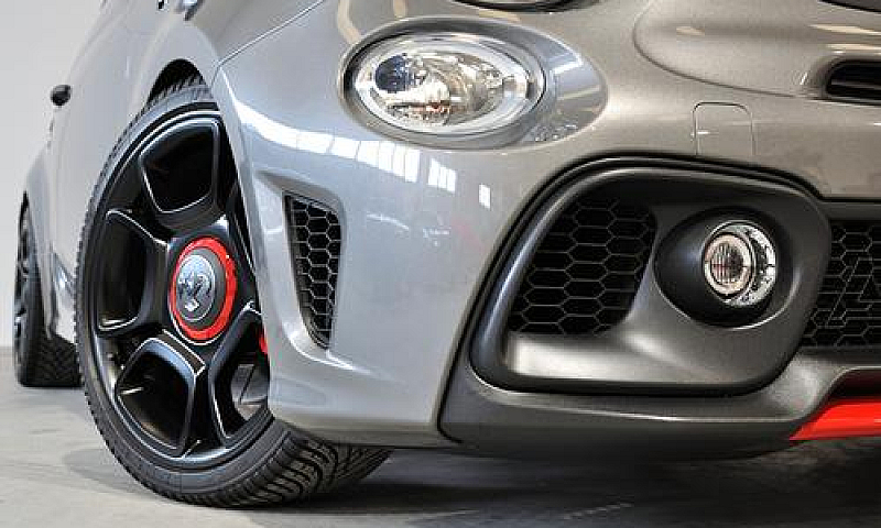 Abarth 595 1.4 Turbo...