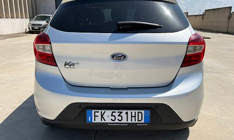 Ford Ka 1.2 85Cv 5 P...