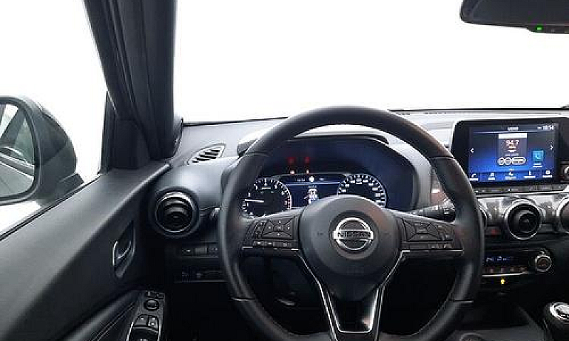 Nissan Juke N-Connec...