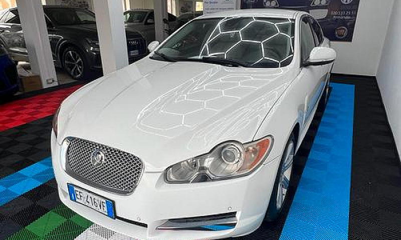 Jaguar Xf 3.0 D V6 2...