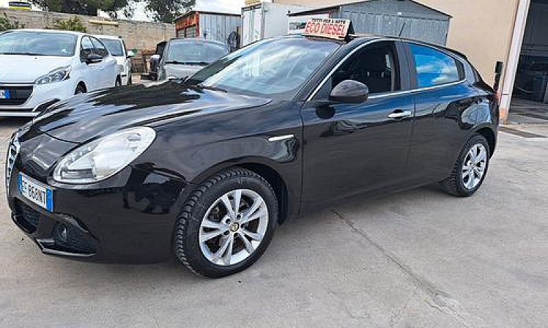 Alfa Romeo Giulietta...