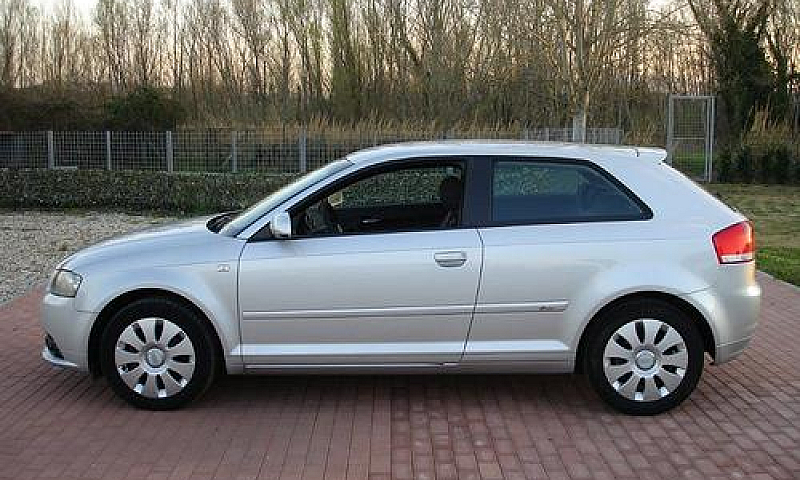 Audi A3 1.6 Allest S...