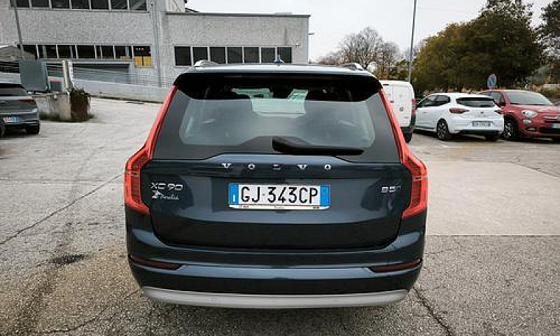 Volvo Xc 90 B5 (D) A...