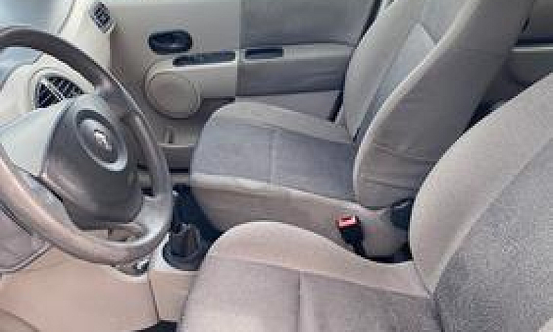 Renault Modus...