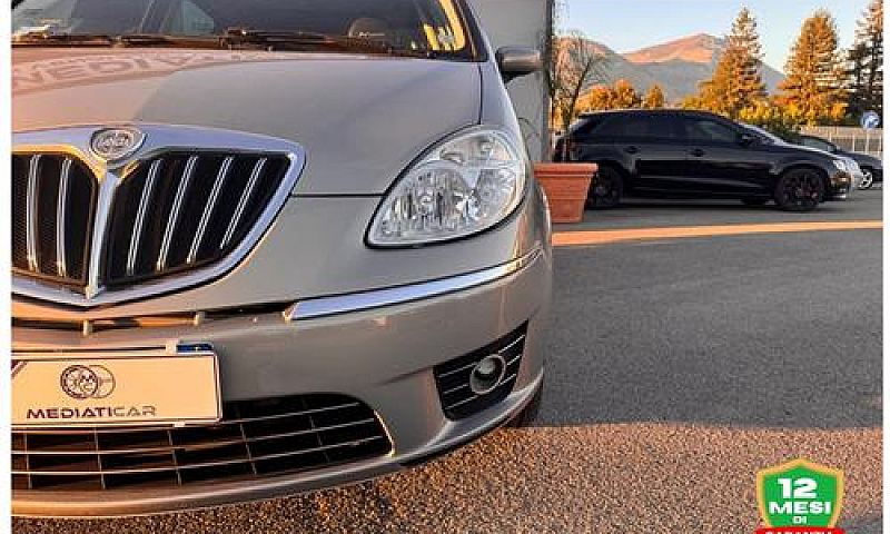 Lancia Musa 1.3 Mjt ...