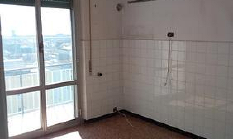 Trilocale Molto Lumi...