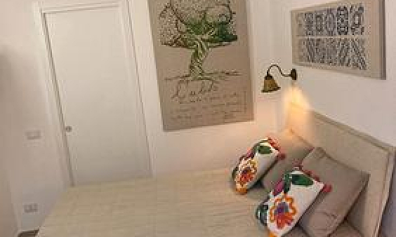 Celso Pied-A-Terre R...