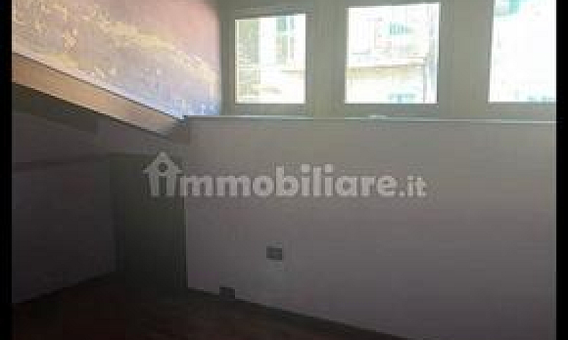 Appartamento In Pien...