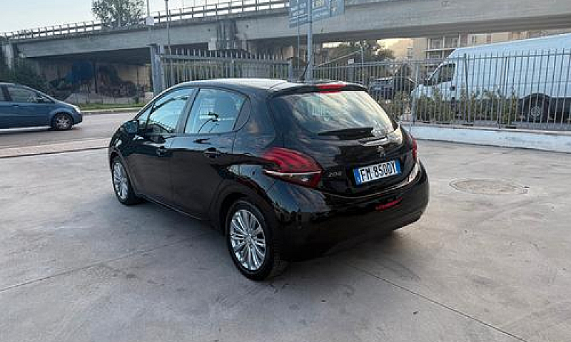 208 5P 1.2 Benzina 8...
