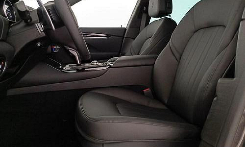 Maserati Levante 2.0...