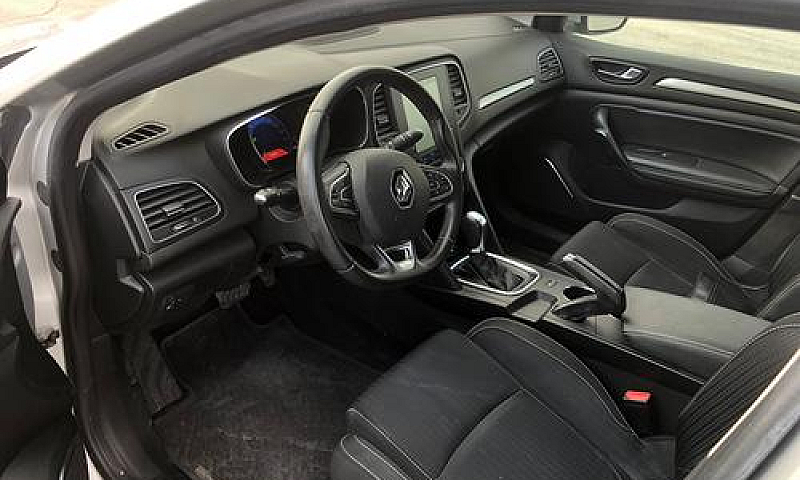 Renault Megane 1.5 S...