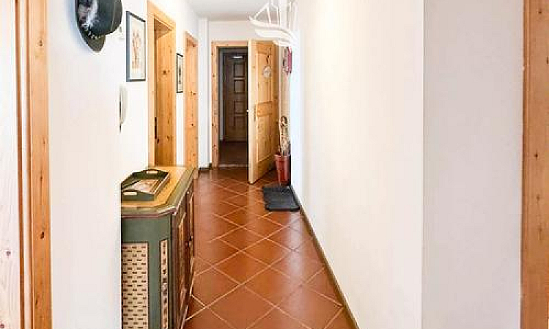 Trilocale Con Balcon...