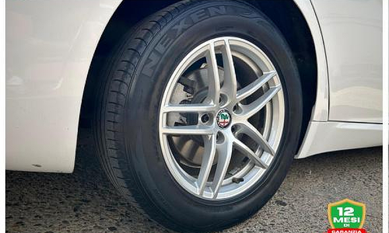 Alfa Romeo Giulia 2....