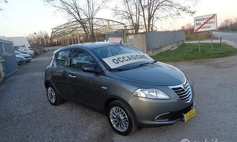 Ypsilon 1.2 Cc 5 Por...