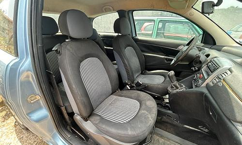Lancia Ypsilon 1.3 D...
