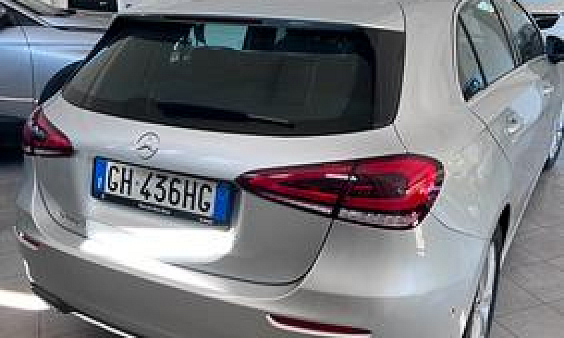 Mercedes-Benz A 180 ...