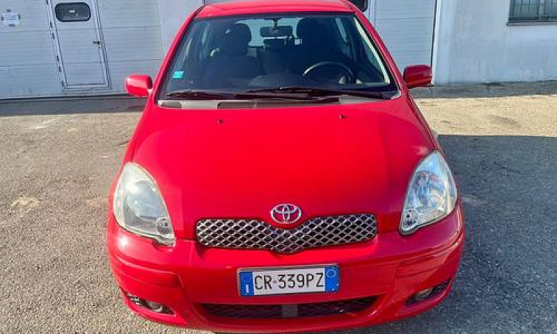 Toyota Yaris 3P. 1.0...