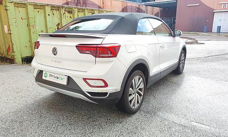 Volkswagen T-Roc Cab...