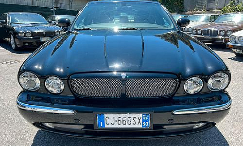 Jaguar Xj Xjr 4.2 V8...
