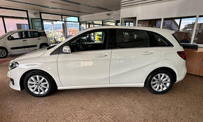 Mercedes-Benz B 160 ...