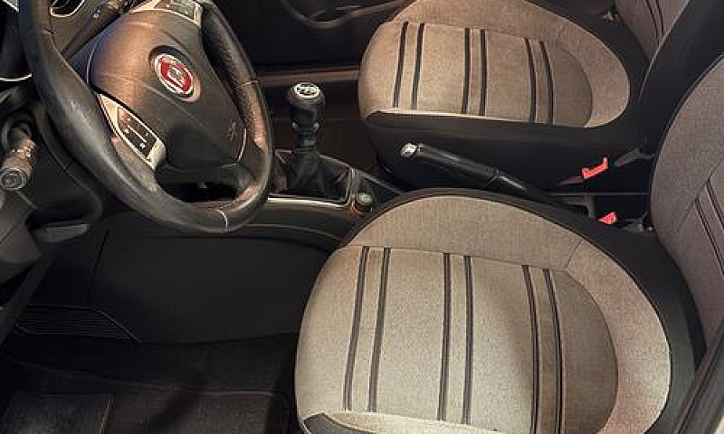 Fiat Punto Evo 1.2 5...