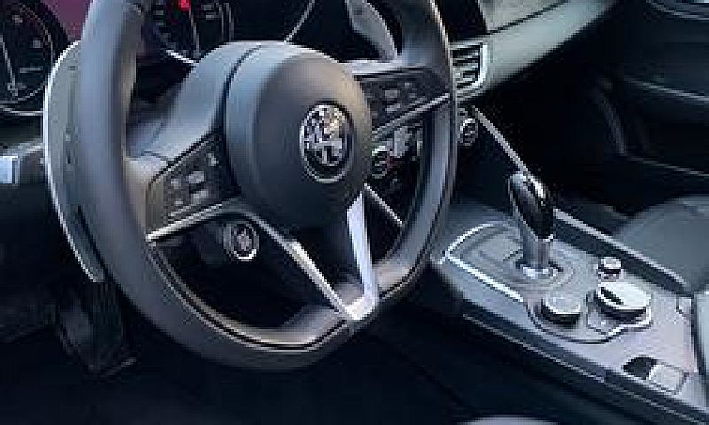 Alfa Romeo Giulia...