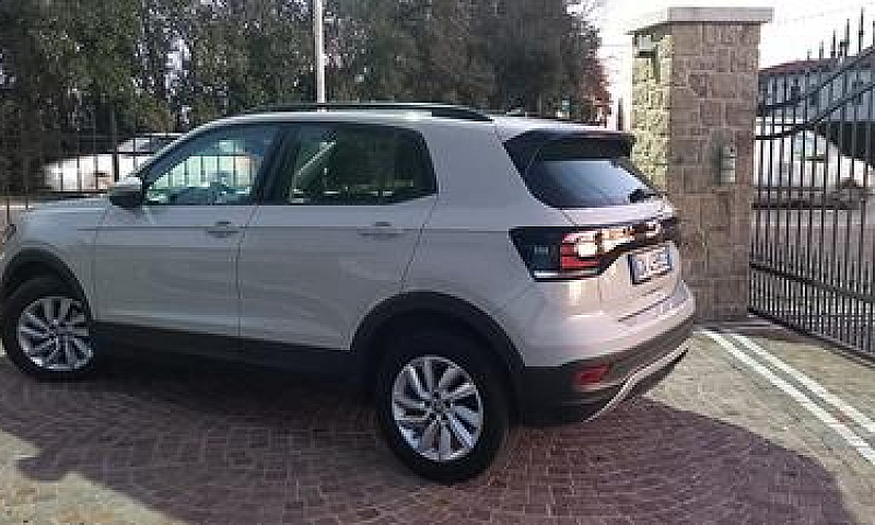 Volkswagen T-Cross 1...