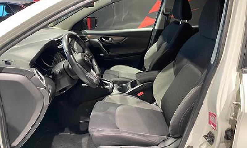Nissan Qashqai 1.5 D...