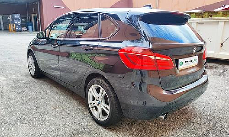 Bmw 218D Active Tour...