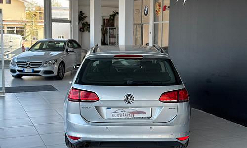 Volkswagen Golf 1.6T...