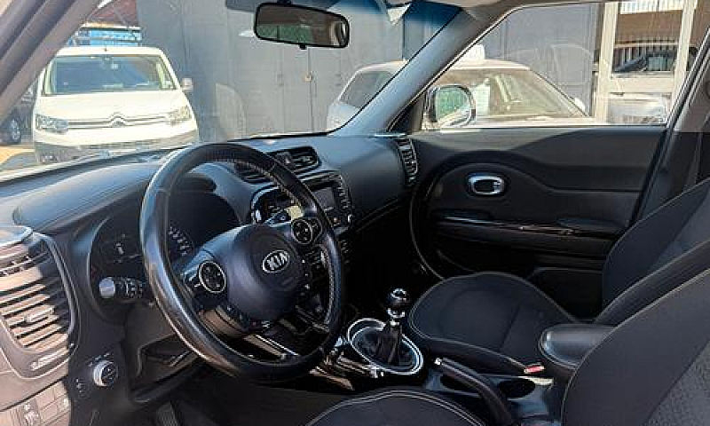Kia Soul 1.6 Crdi - ...